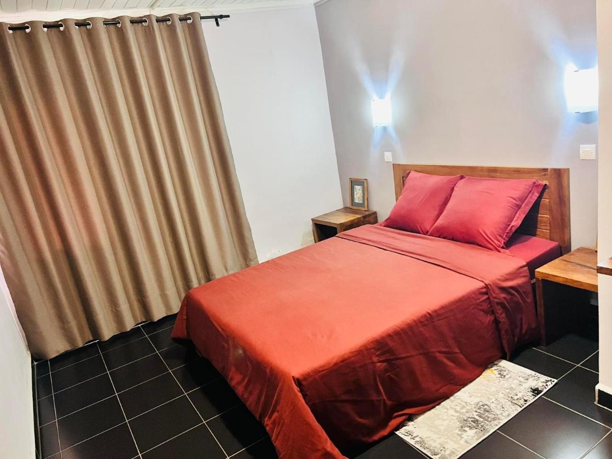 Bed&Breakfast Vanilla Antsirabe Bagian luar foto
